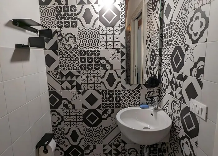 Beautiful Ceilings 民宿 埃尔萨谷口村